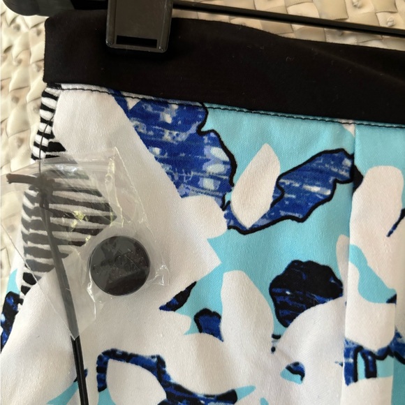 In case you missed it! Peter Pilotto for Target coordinating skirt. Size 6 - Picture 6 of 9